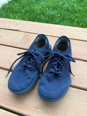 allbirds Navy Knit Lace-Up Sneakers with Grey Insole